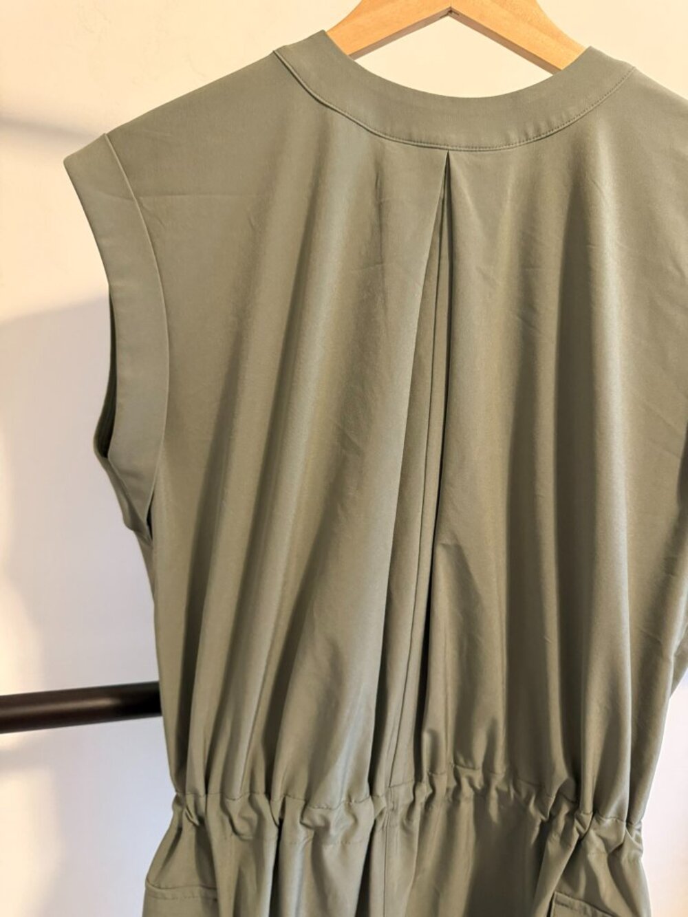 Athleta Sutton Olive Green Cargo Romper 4 - Picture 11 of 12